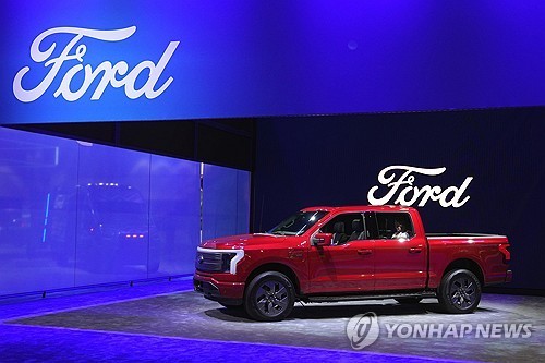 포드자동차의 F-150 라이트닝 픽업트럭