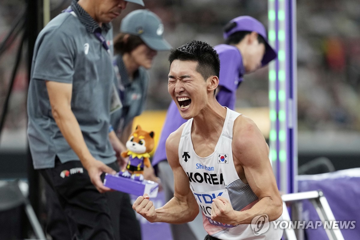 우상혁, 도쿄 세계육상선수권 은메달